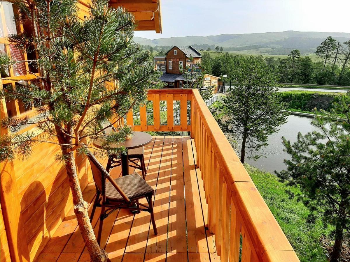El Paso City, Zlatibor - Unique Wooden Cottages, Treehouse, Wild West Rooms, Accommodation 1-6 People Zewnętrze zdjęcie