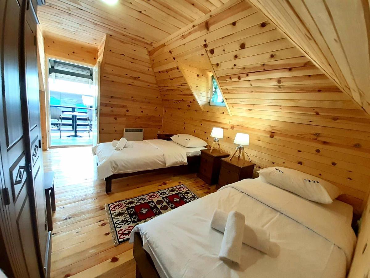 El Paso City, Zlatibor - Unique Wooden Cottages, Treehouse, Wild West Rooms, Accommodation 1-6 People Zewnętrze zdjęcie