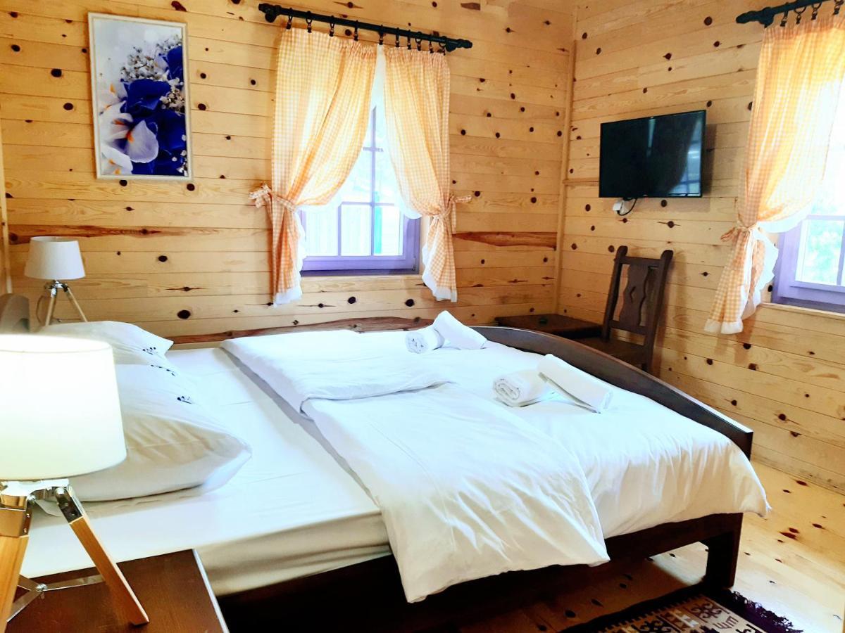 El Paso City, Zlatibor - Unique Wooden Cottages, Treehouse, Wild West Rooms, Accommodation 1-6 People Zewnętrze zdjęcie