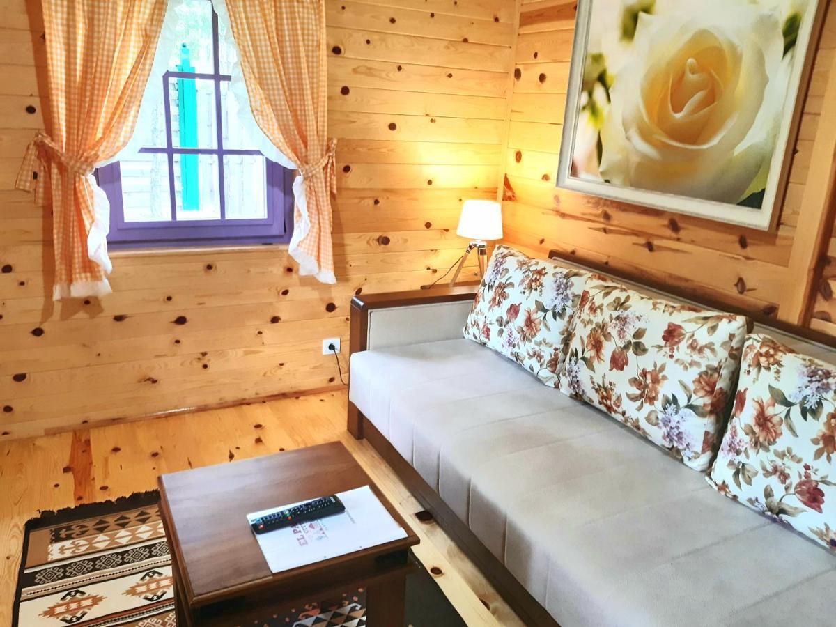 El Paso City, Zlatibor - Unique Wooden Cottages, Treehouse, Wild West Rooms, Accommodation 1-6 People Zewnętrze zdjęcie