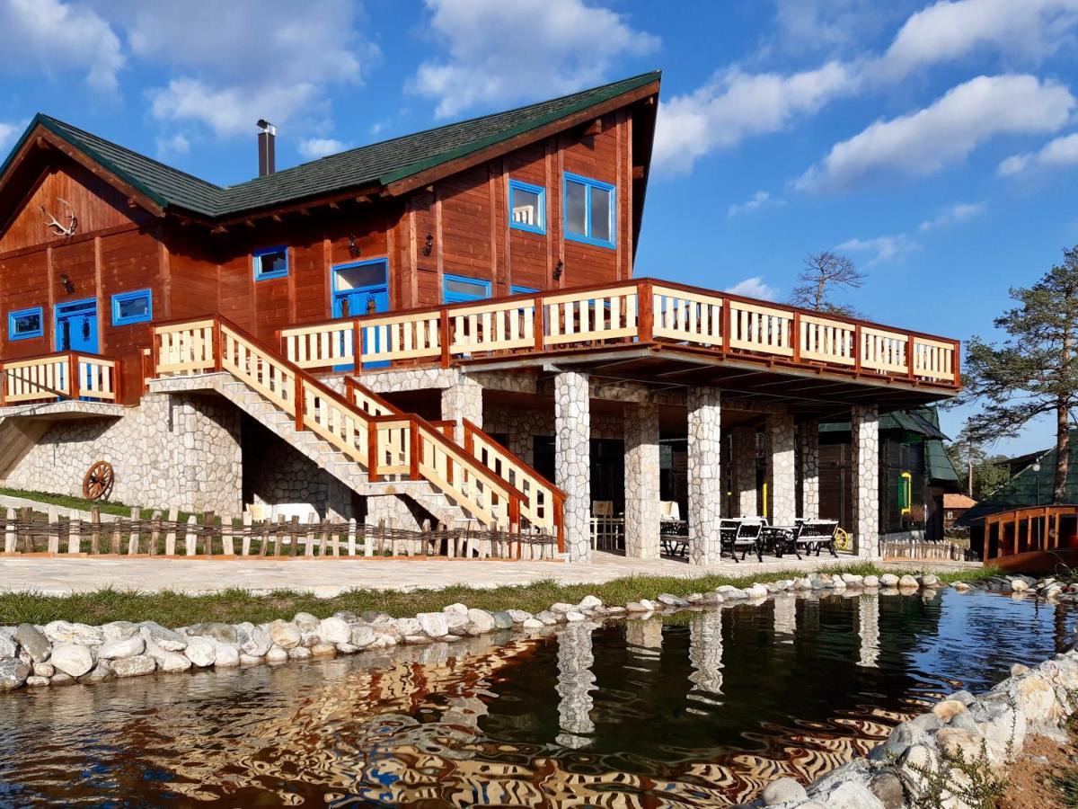 El Paso City, Zlatibor - Unique Wooden Cottages, Treehouse, Wild West Rooms, Accommodation 1-6 People Zewnętrze zdjęcie